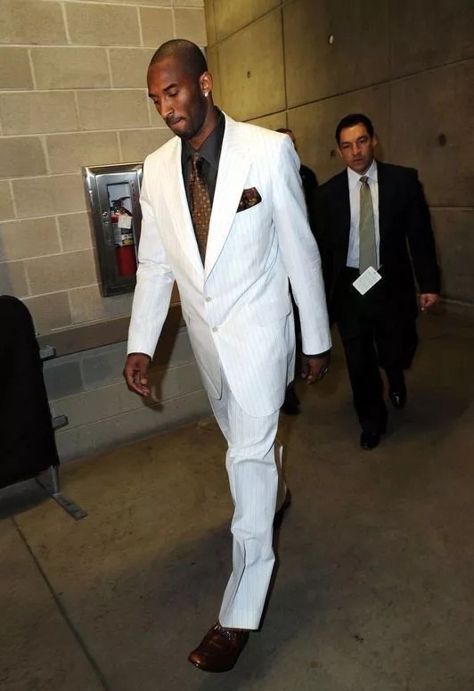 面對側翼延 面對側翼延